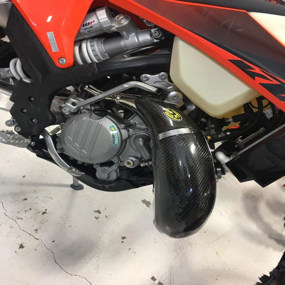 Protector de pipa de carbono Ktm-Husqvarna 150cc  MAX COBERTURA / P3 CARBON