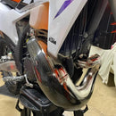 Protector de Pipa Carbono 2T MAX Cobertura KTM | HUSQVARNA | GASGAS 250-300cc (2023-2025)