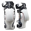 Rodillera POD K8 3.0 carbono blanco vista frontal y lateral