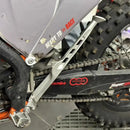 Soporte Lateral o Pata apoyo para Motos Enduro Husqvarna / KTM / GasGas – Aluminio Forjado - 2024-2025