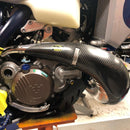 Protector de pipa de carbono Ktm-Husqvarna-Gasgas 250-300cc  MAX COBERTURA / 2019-2023 / 101069 P3carbon